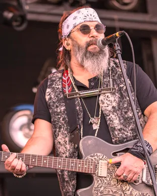 Steve Earle